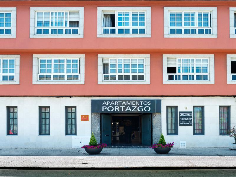 א-קורוניה Apartamentos Portazgo מראה חיצוני תמונה